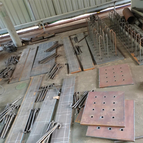 有哪些其他因素会影响济宁预埋件位置的确定？